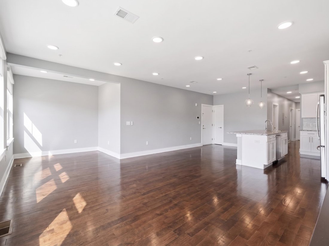 Condo in Jersey City, New Jersey, United States 2 - 18074224