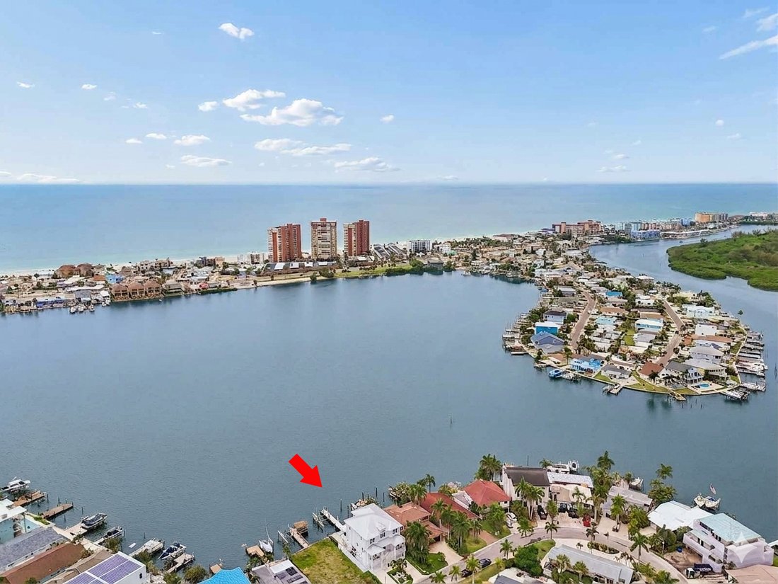 House in Madeira Beach, Florida, United States 3 - 18727877