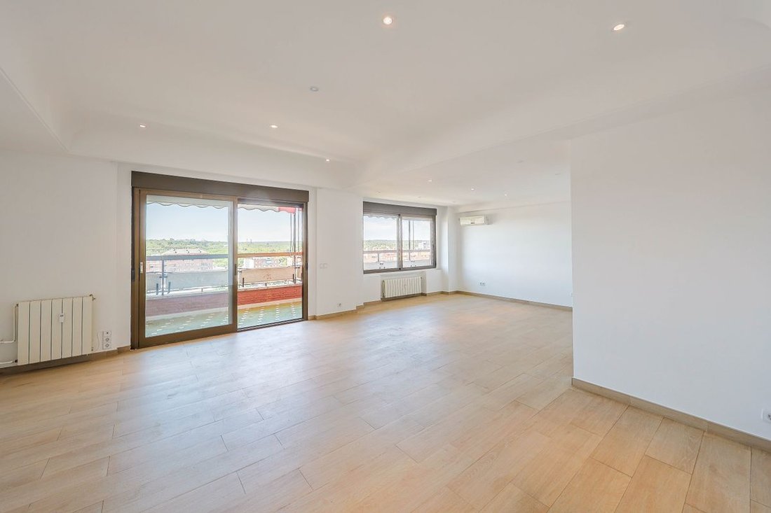 Apartment in Moncloa-Aravaca, Madrid, Spain 1 - 18392837