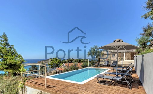 Villa in Northern Corfu, Peloponnese, Western Greece and the Ionian, Griechenland 1