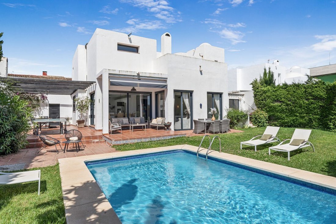 Villa a Puerto Banus, Marbella, Spagna 3 - 18723737