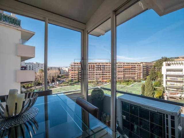 Wohnung in Cannes, Provence-Alpes-Côte d'Azur, Frankreich 1 - 15655786
