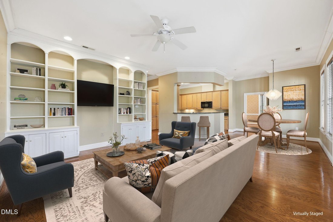 Condominio en Raleigh, Carolina del Norte, Estados Unidos 1 - 18270457