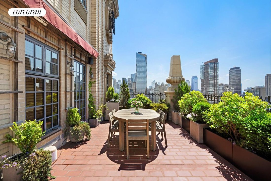 Co Op in New York, New York, United States 5 - 17780522