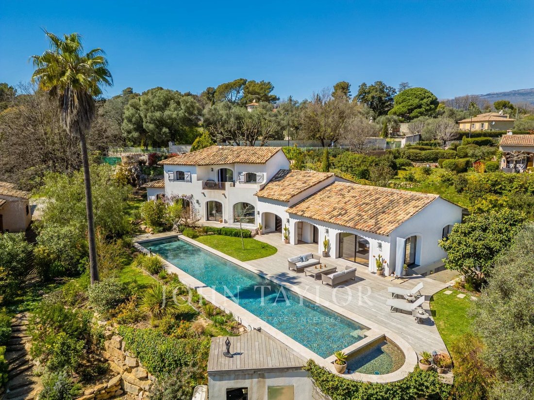Villa in Valbonne, Provence-Alpes-Côte d'Azur, France 1 - 18720813