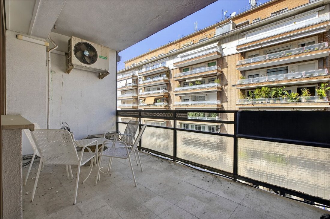 Apartment in Los Remedios, Seville, Spain 2 - 17519880