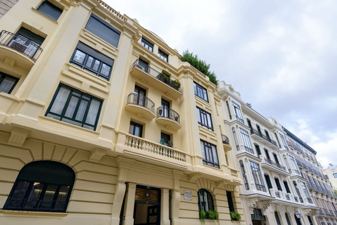 Wohnung in Chamberí, Madrid, Spanien 5 - 17388417