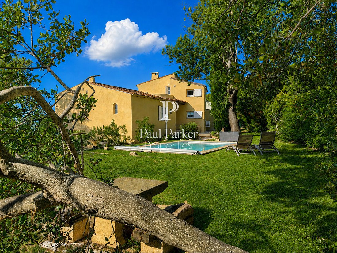 Villa à Granettes-Jauberte-Sainte Anne, Aix-en-Provence, France 4 - 17902413