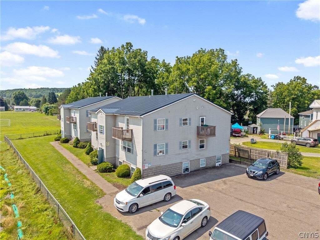 Cortland, New York, United States 3 - 18726210