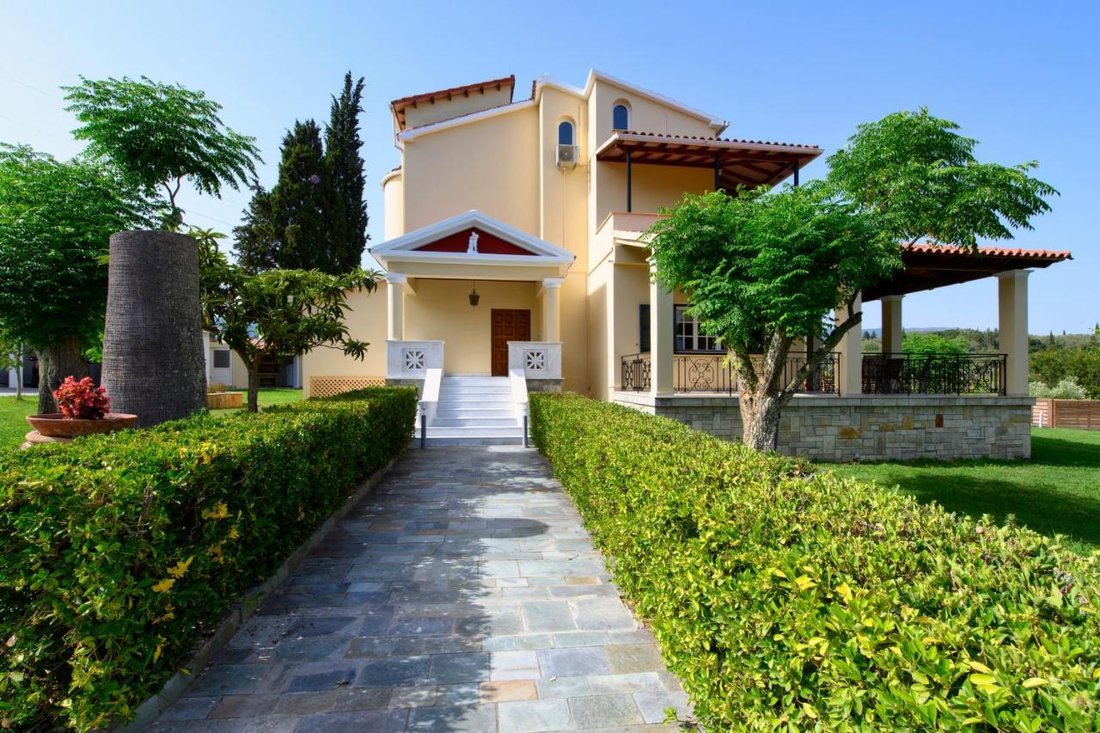 Villa in Corfu, Peloponnese, Western Greece and the Ionian, Greece 2 - 18724117