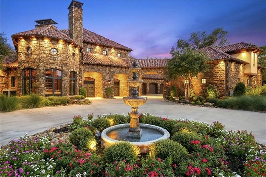 House in Grapevine, Texas, United States 1 - 18725969