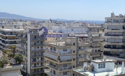 Anwesen in South Athens, Attika, Griechenland 1