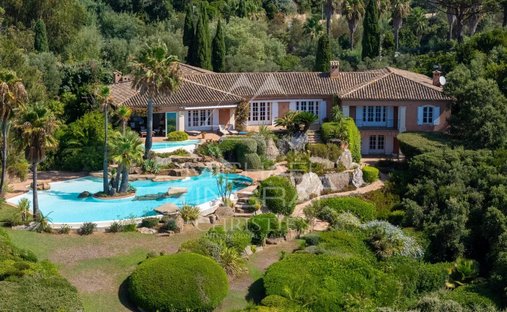 Villa en La Croix-Valmer, Provenza-Alpes-Costa Azul, Francia 1