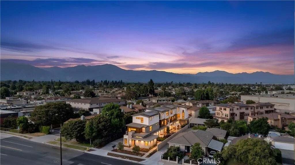 Condo in Temple City, California, United States 2 - 18727267