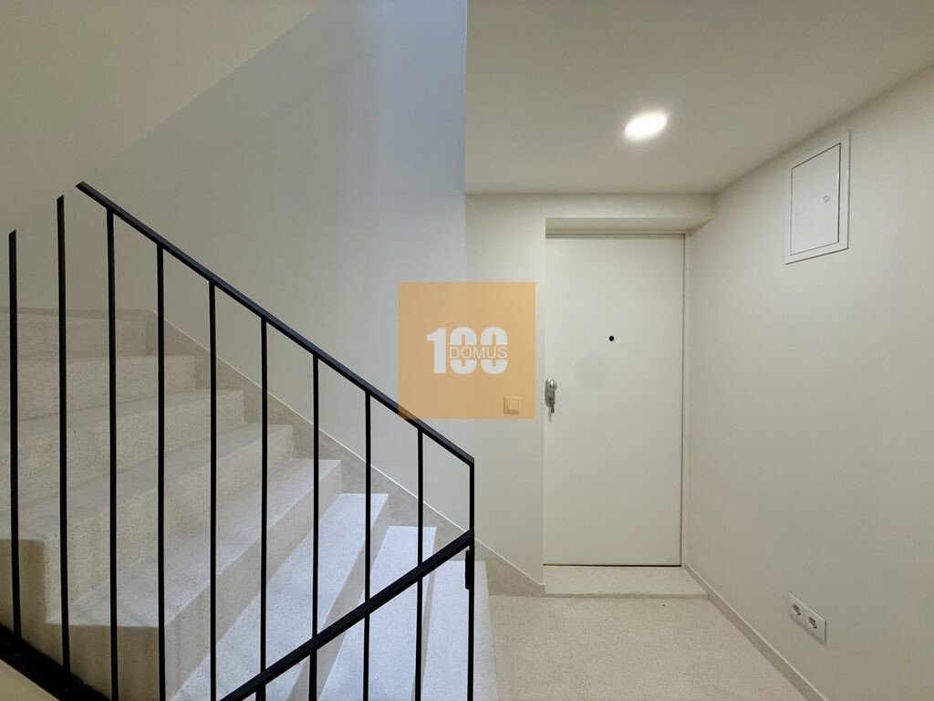Apartamento en Lordelo do Ouro y Massarelos, Distrito de Oporto, Portugal 5 - 18720986