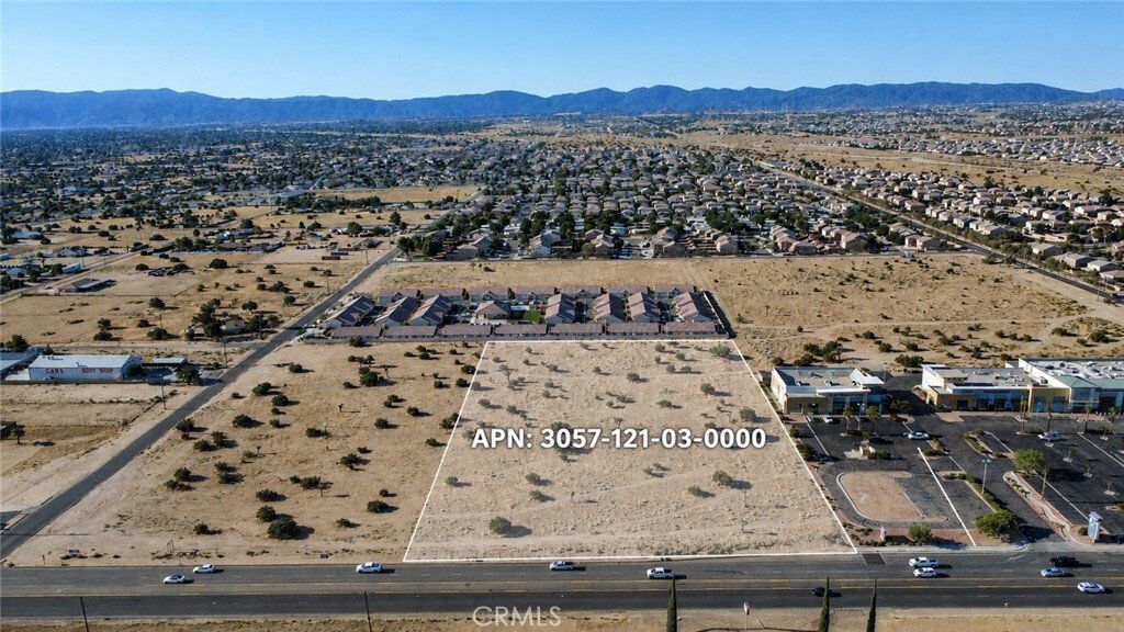 Land in Hesperia, California, United States 1 - 18726035