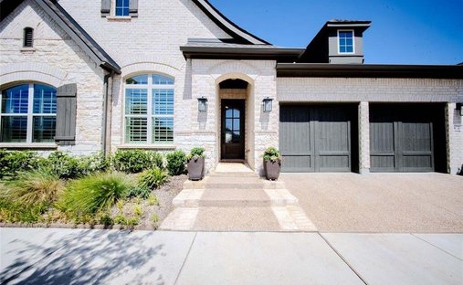 House in Arlington, Texas, United States 1