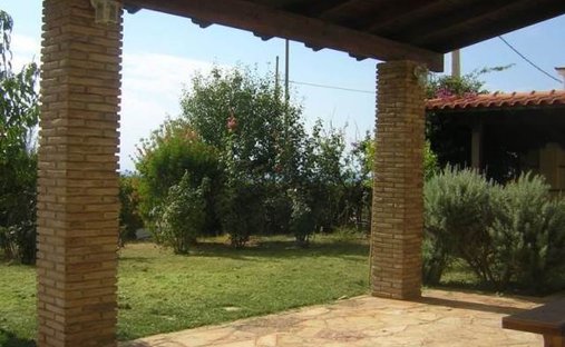 Domaine à Lavreotiki, Attique, Grèce 1