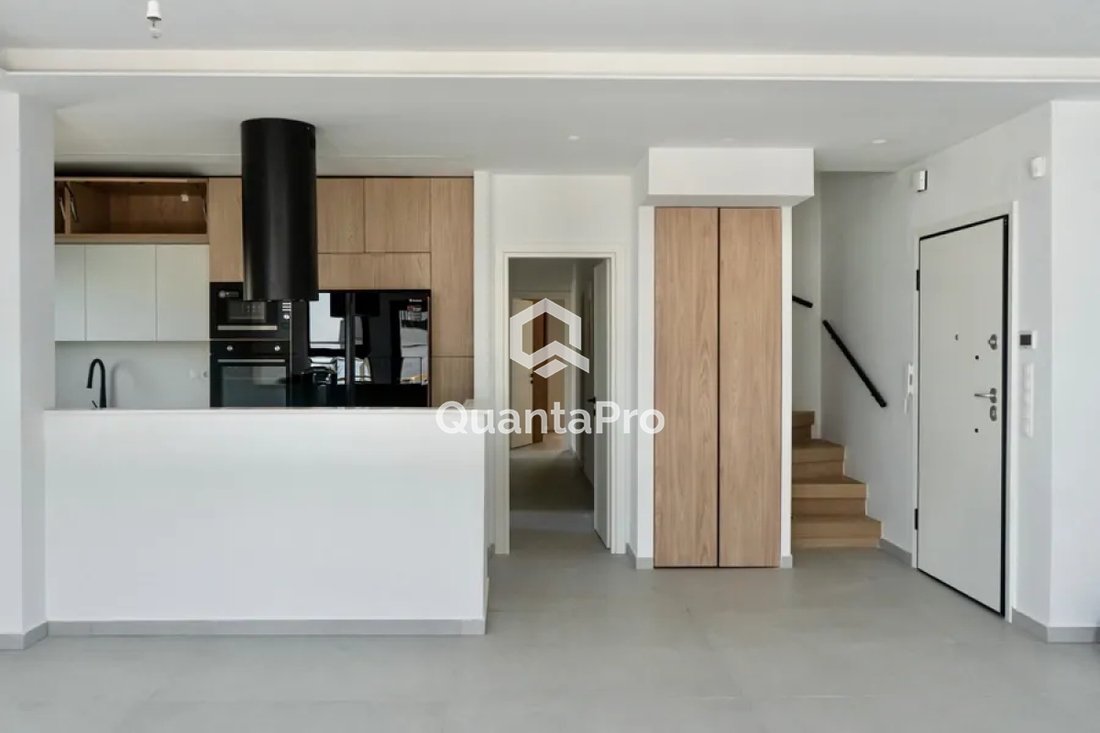 Apartment in 5th District of Thessaloniki, Thessaloniki, Greece 1 - 18725759
