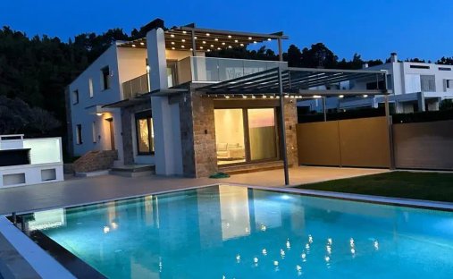 Villa in Kassandra, Macedonia and Thrace, Greece 1