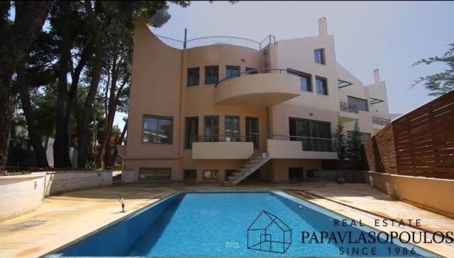 Villa en Kryoneri Municipal Unit, Ática, Grecia 1 - 18723756
