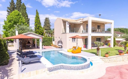 Villa in Corfu, Peloponnese, Western Greece and the Ionian, Greece 1