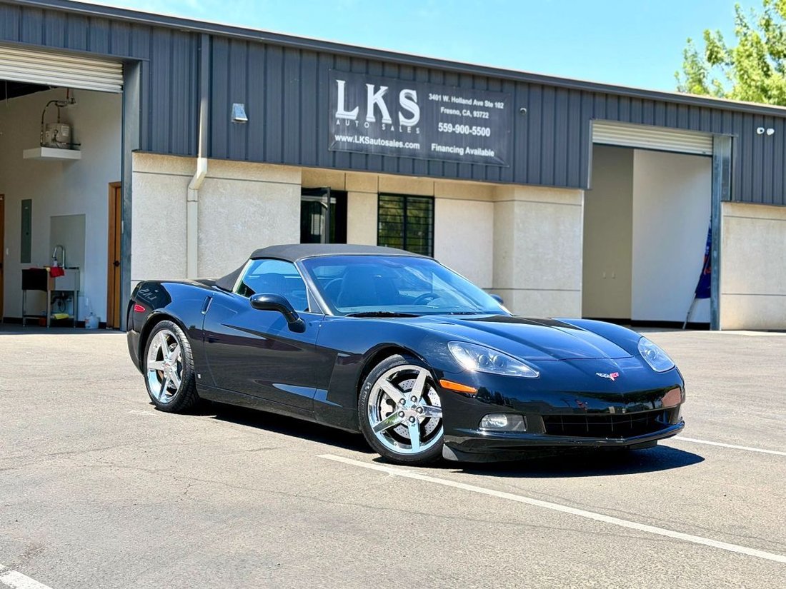 Cabriolet in Fresno, CA, United States 1 - 18721278
