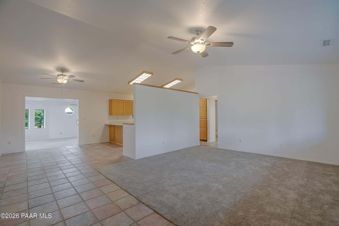 Casa a Prescott Valley, Arizona, Stati Uniti 3 - 18726555