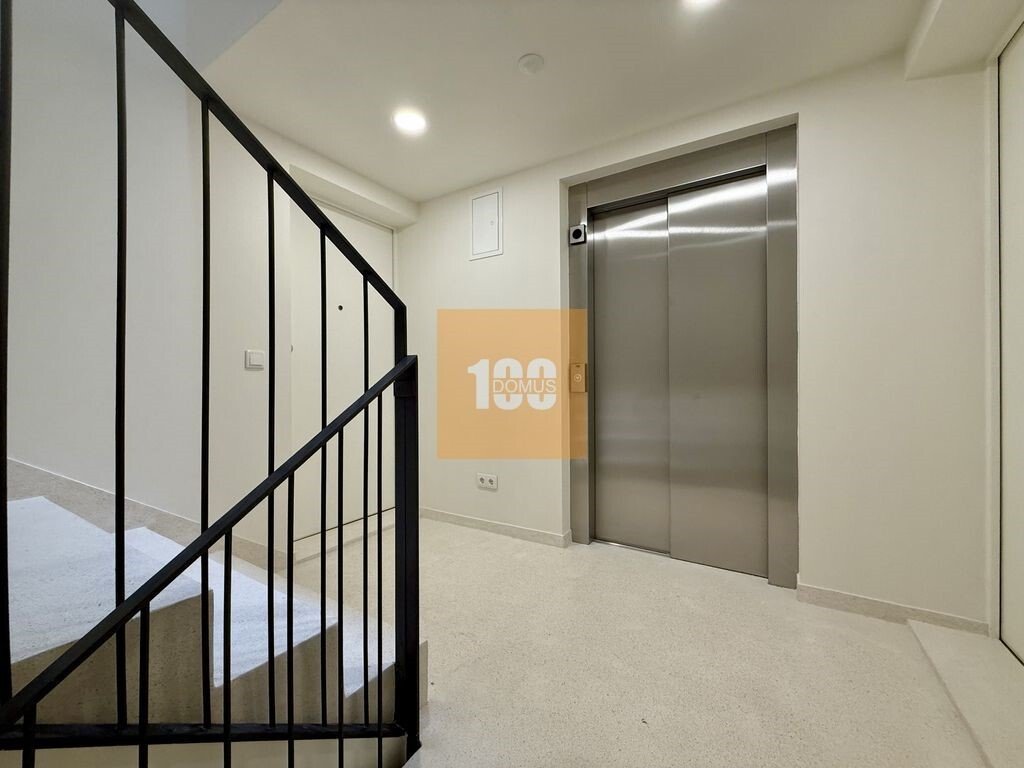 Apartamento en Lordelo do Ouro y Massarelos, Distrito de Oporto, Portugal 3 - 18720986