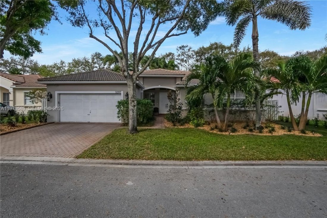 Maison à Fort Lauderdale, Floride, États-Unis 1 - 18729036