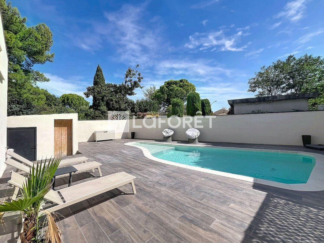 Villa a Lunel, Occitania, Francia 3 - 18725675