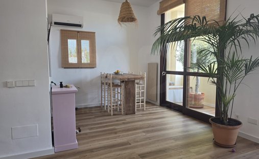 Townhouse en Santa Gertrudis de Fruitera, Santa Eulalia del Río, Islas Baleares 1