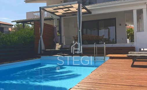Villa in Pallini Municipal Unit, Macedonia and Thrace, Griechenland 1