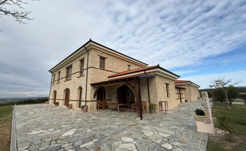Villa in Polygyros, Macedonia and Thrace, Grecia 1