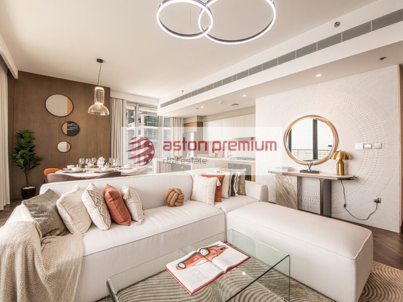 Apartamento en Emaar Beachfront, Dubái, Emiratos Árabes Unidos 2 - 18724095