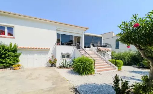 Casa en Les Bastides, Antibes, Francia 1