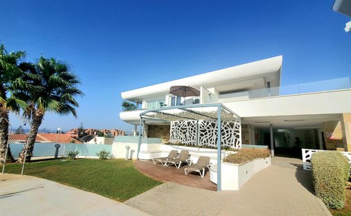 Appartamento a Fuengirola, Andalusia, Spagna 1