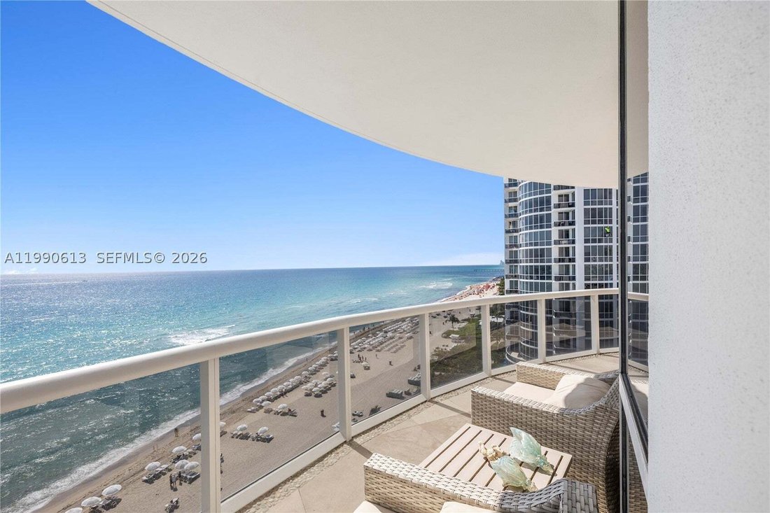 Condominio a Sunny Isles Beach, Florida, Stati Uniti 1 - 17504399
