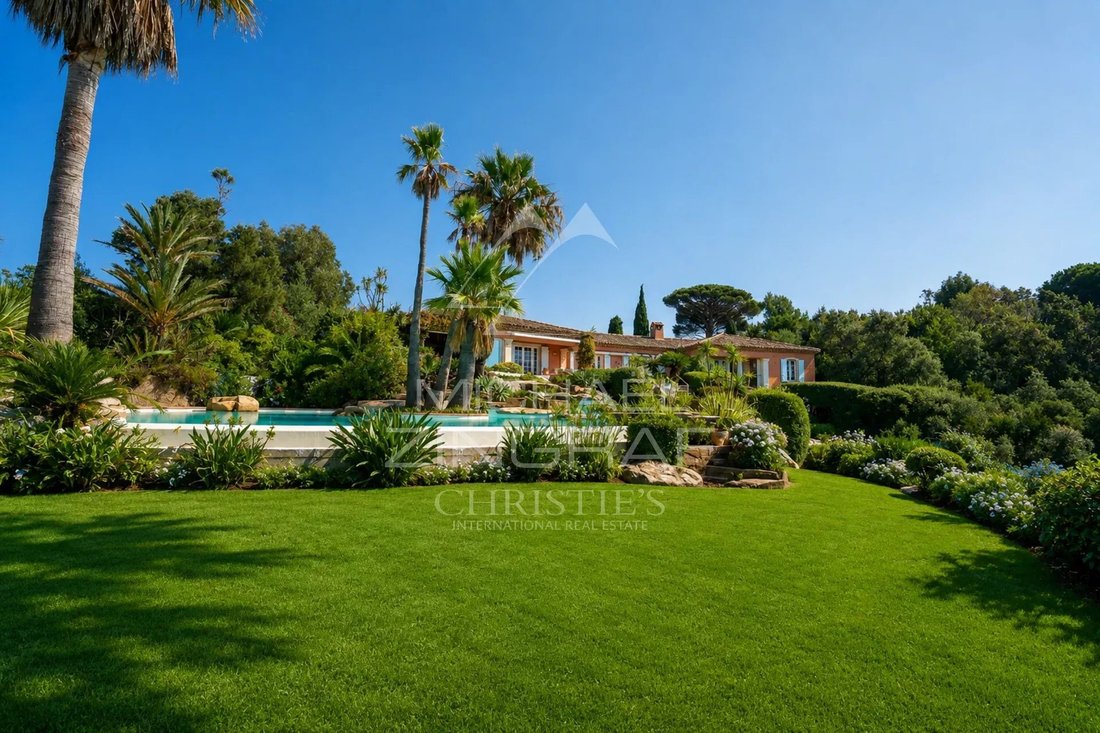 Villa in La Croix-Valmer, Provence-Alpes-Côte d'Azur, France 5 - 18721033