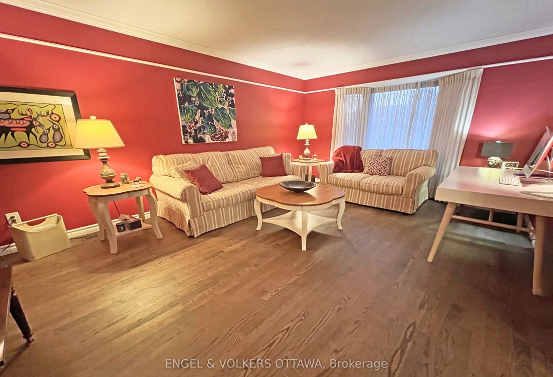House in Ottawa, Ontario, Canada 4 - 18720875