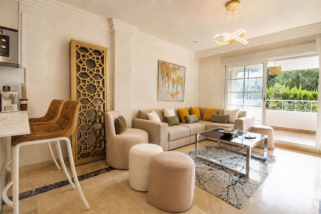 Appartamento a Río Real, Marbella, Andalusia 5 - 18721036