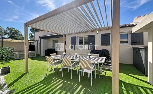 Villa a Lunel, Occitania, Francia 1