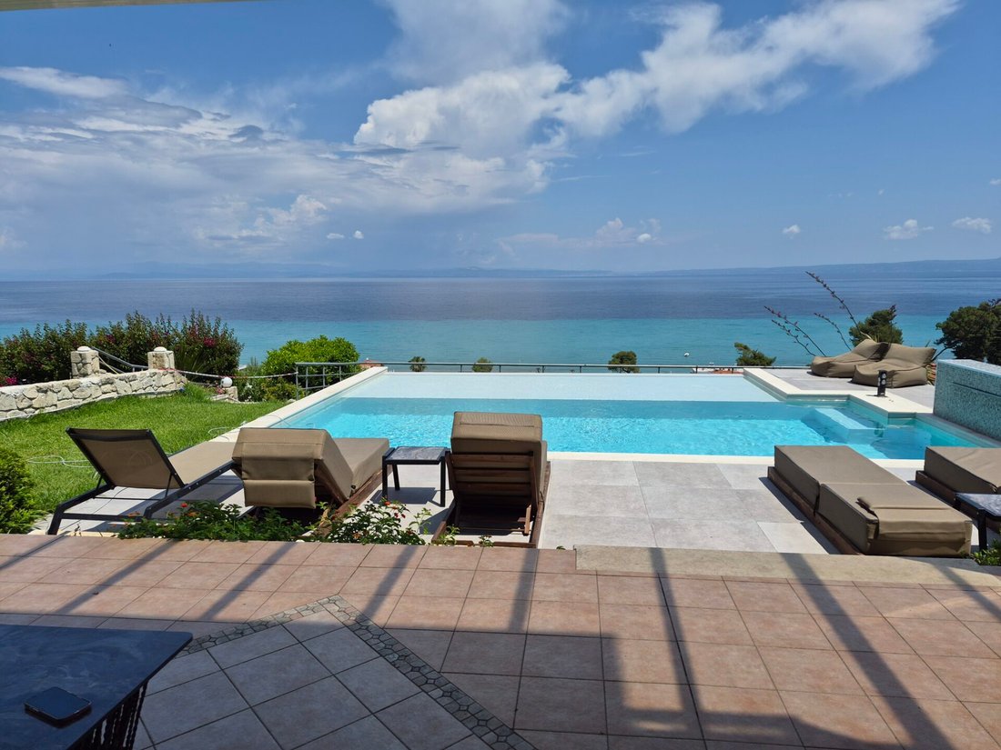 Villa in Kassandra, Macedonia and Thrace, Greece 2 - 18724427