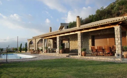 Villa en Kalamata, Peloponnese, Western Greece and the Ionian, Grèce 1