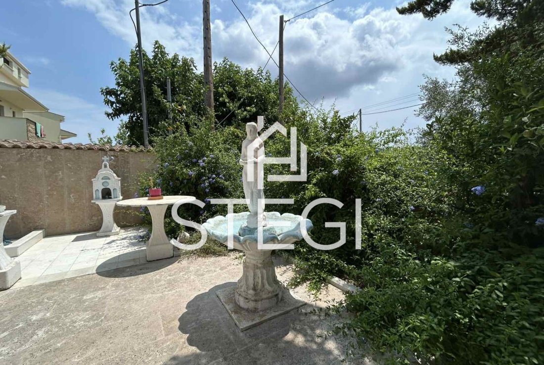 Villa in Pallini Municipal Unit, Macedonia and Thrace, Greece 3 - 18725228