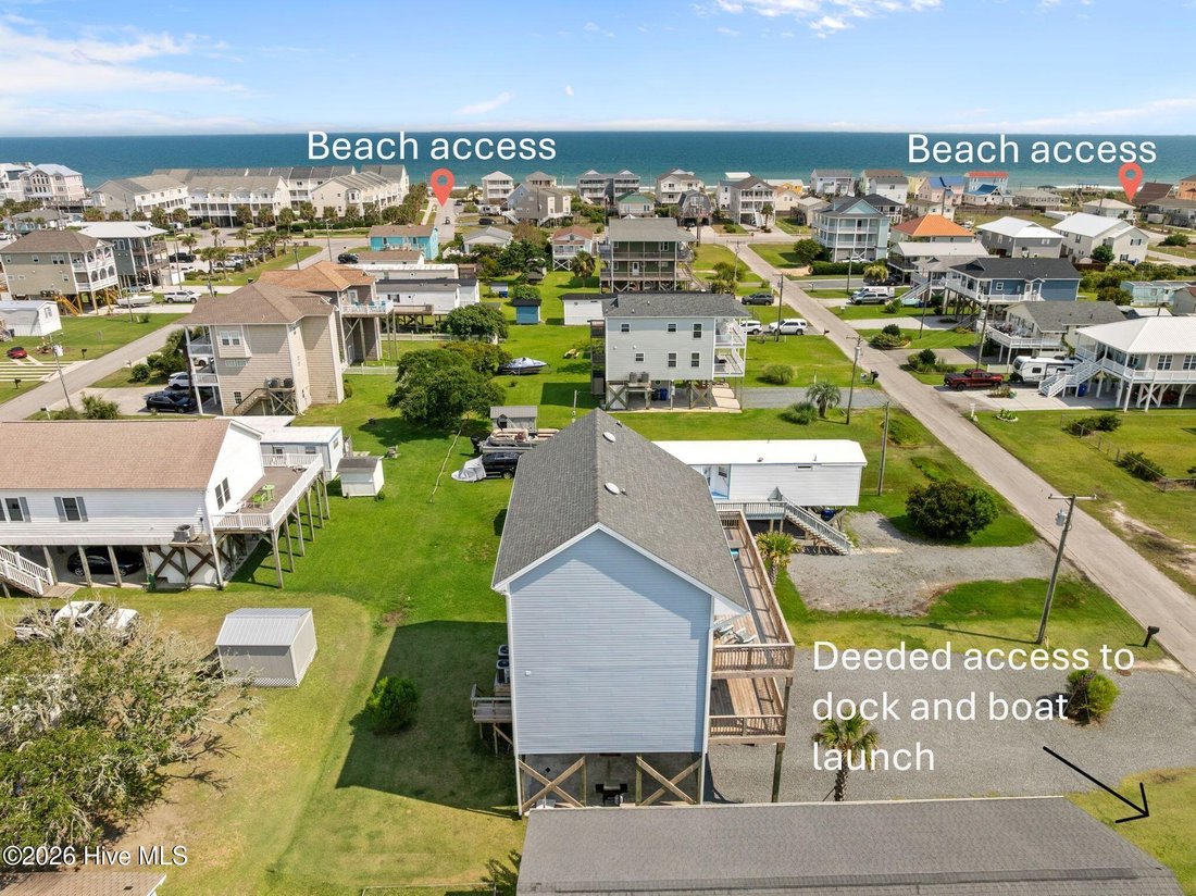 House in Topsail Beach, North Carolina, United States 3 - 18722616