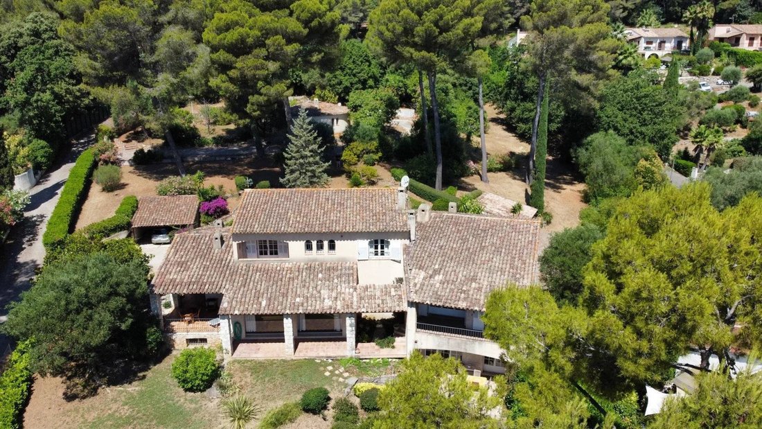 Maison à Les Bastides, Antibes, France 4 - 15900949