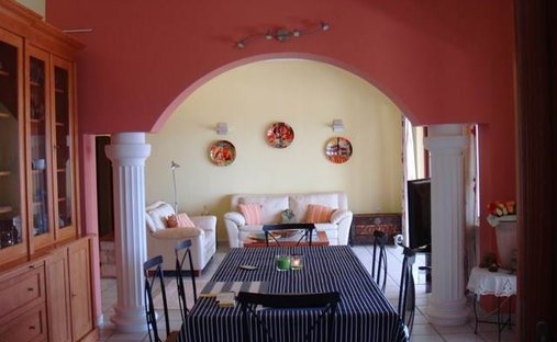 Villa in Koinotita Kranidiou, Kranidi, Griechenland 1