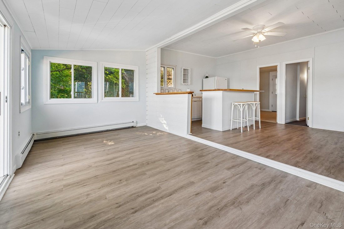 Co Op in Port Washington, New York, United States 1 - 18720791