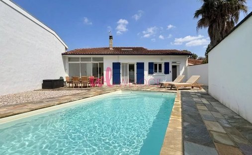 House in Ondres, Nouvelle-Aquitaine, France 1